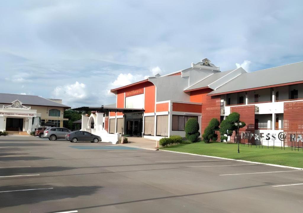 The Impress Nan Hotel Exteriér fotografie